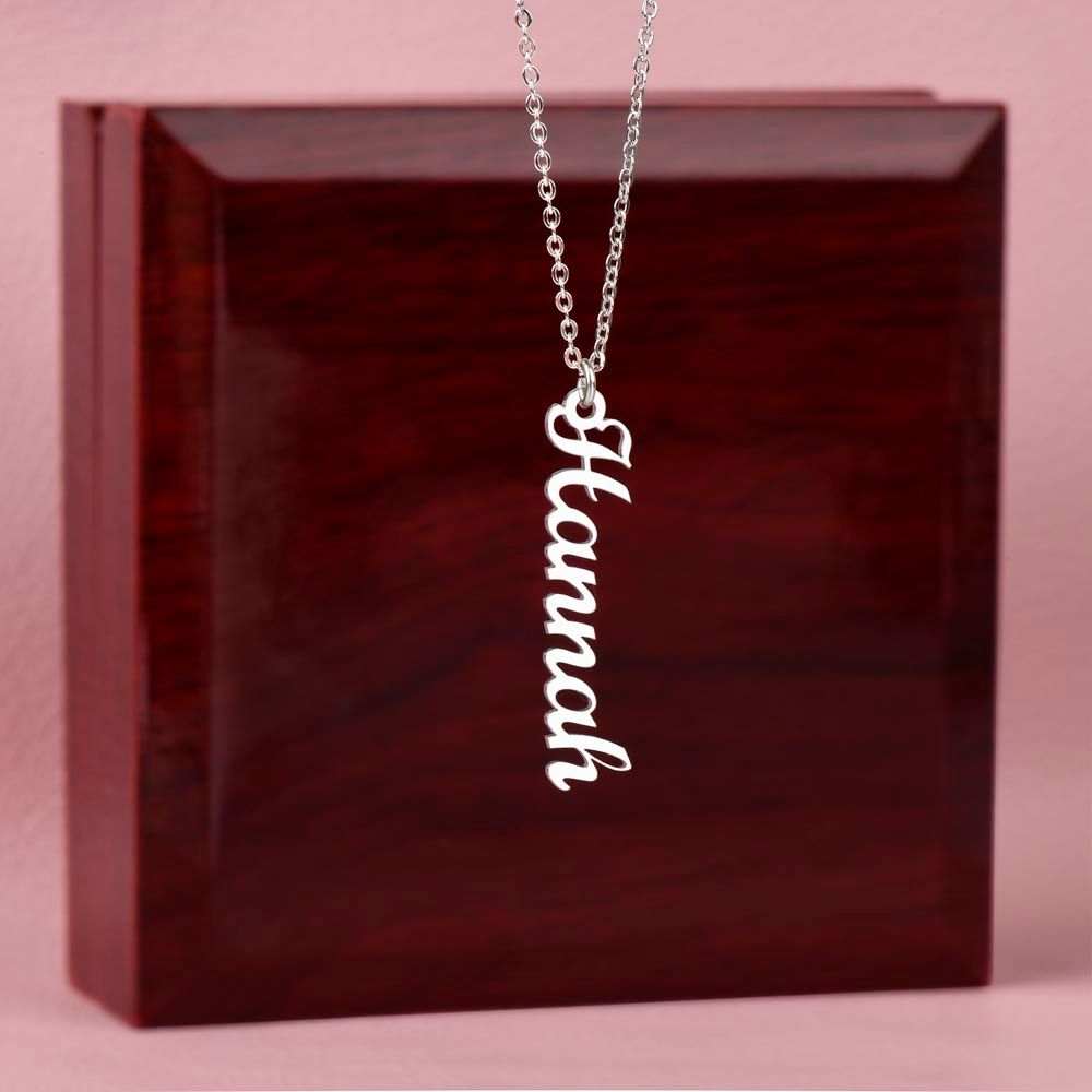 Single Name Vertical Necklace